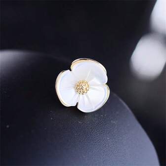 2/4pcs Elegant Shell Flower Mini Brooch, Decorative Collar Pins, Cufflinks Dress Accessories Pin For Clothes Bag Charm School