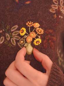 Van Gogh Sunflower Brooch, Vintage Oil Painting Style, Mori Style Plant Collar Pin, Unique Design Gift For Someone Special Cute - Yellow - View 4