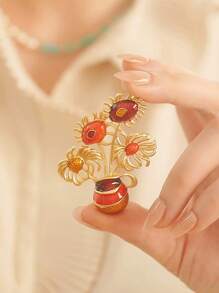 Van Gogh Sunflower Brooch, Vintage Oil Painting Style, Mori Style Plant Collar Pin, Unique Design Gift For Someone Special Cute - Yellow - View 6
