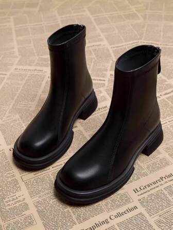 [2024 Autumn & Winter] Women's Black Simple Elegant Shoes - Thick Sole Round Toe Block Heel Ankle Boots, Matching Slim-Fit Clothes, Thick Sole, Wedge Heel, Stitching, Solid Color, Comfortable, Casual, Daily, Non-Slip, Outdoor, Party, Fashion, Winter Boot Style, Elastic Sock Boots, Ankle Boots, Thick Sole Chunky Heel Slim Ankle Boots, New Autumn & Winter Short Boots, Korea Style Boots With Rear Zipper, Comfortable Retro Fashionable Ankle Boots