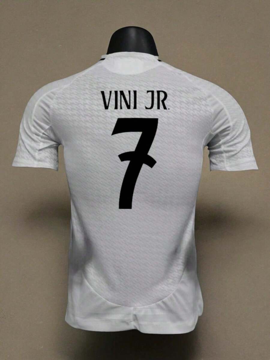 JERSE PLAYERA VINI JR MADRID CON PARCHES FUTBOL SOCCER - Blanco - Ver 1