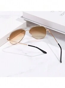 1 pièce Lunettes de mode femme style vintage avec monture métallique ovale et double branche. Parfait pour les vacances.