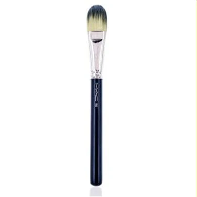 Mac Cosmetics 190 Foundation Brush Makeup Brushes .64 Oz (19 Ml)