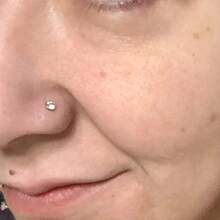 Clous de nez 20g 18g Anneaux de nez Clous de nez en forme de L en acier chirurgical inoxydable avec petit diamant Clous de nez pour femmes et hommes Anneaux de nez tire-bouchon Clous de piercing de nez à vis