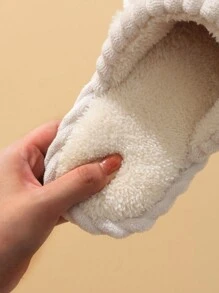 Women Rhombus Pattern Solid Color Slippers For Home, New Arrival Soft Bottom Slippers For Men & Women, Simple Style Fluffy Slides For Bedroom - White - View 4