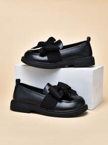 女孩黑色英式皮鞋，四季皆宜款式的麵包鞋，公主風格鞋款，適用於學生