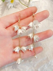 Superb White Flower Earrings For Women, Long Tassel Design With High Sense Of Style, Popular And Chic Ear Accessories That Bring Sweetness