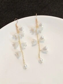 Superb White Flower Earrings For Women, Long Tassel Design With High Sense Of Style, Popular And Chic Ear Accessories That Bring Sweetness