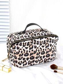 1pc New Classic Leopard Print Large Capacity Cosmetic Bag, Portable PU Waterproof Toiletry Bag, Multifunctional Pouch For Traveling And Daily Use Makeup Organizer Makeup Storage Bag Mini Pouch Travel Small Makeup Case Accessories Make Up Holder Brush Bag Make Up Container Cosmetic Bag Travel Essentials Ladies Accessories Travelling Stuff Makeup Bag Makeup Bags Makeup Pouch Make Up Pouch - Multicolor - View 2
