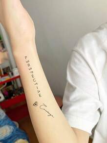 1 件临时纹身月相变化，英文短语图案防水黑色假纹身贴纸一次性持续 1-3 天 - 黑色 - 查看 3