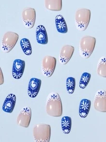 24Pcs Short Oval White French Nail & Heart Pattern Tip Short Press On Nails  ,  Full Fit Design Acrylic Fake Nails, Contain 1pc Jelly Glue And 1pc Nail File, French Tip Nails Suitable For Women And Girls, Daily Life And Party Use