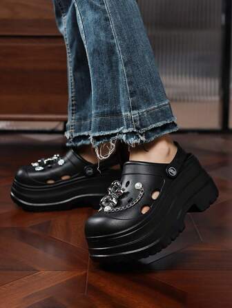 Thick Soled Slippers For Women Wearing High-End DIY Chain Cloud Sandals In Summer, New Fashionable Hole Shoes For Women