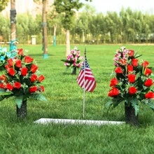 1 Bộ Hoa Nghĩa Trang Nhân Tạo-Bố Trí Hoa Hồng Tưởng Niệm Ngoài Trời Với Bó Hoa Và Bình Hoa, Thích Hợp Để Trang Trí Nghĩa Trang - Bó hoa + bình đỏ - Xem 2