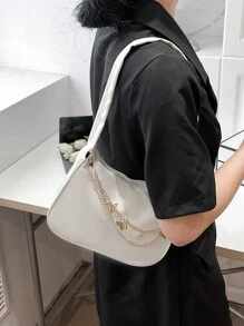 Bolso de hombro de nailon blanco impermeable, bolso versátil minimalista de diseño exquisito con cadena metálica de mariposa, práctico para el uso diario y las compras