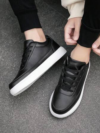 (Runs Small) Men's Black Simple Lace-Up Low-Top Casual Sneakers, Stylish & Romantic School Style Unisex Sporty Loafers