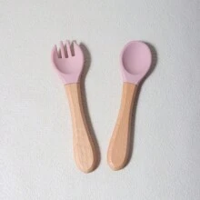 Set de cuchara y tenedor de silicona con mango de madera para bebé, para entrenamiento de alimentación y juego de cubiertos independiente para niños