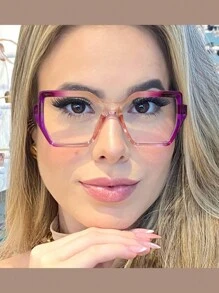 一副女士几何时尚百搭眼镜，适合日常阅读、通勤上班，透明镜片，可用于电脑阅读、游戏、电视、手机及各种场合。 - 彩色 - 查看 15