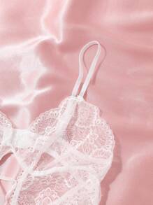 بوديسوت داخلية نسائية من الدانتيل الجذاب، بفتحة في المنطقة الحساسة، بدلة نوم، مناسبة للخروج