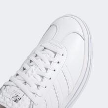 Adidas Originals Triple White Gazelle Bold, zapatilla deportiva Gazelle informal para mujer - Blanco - Ver 9