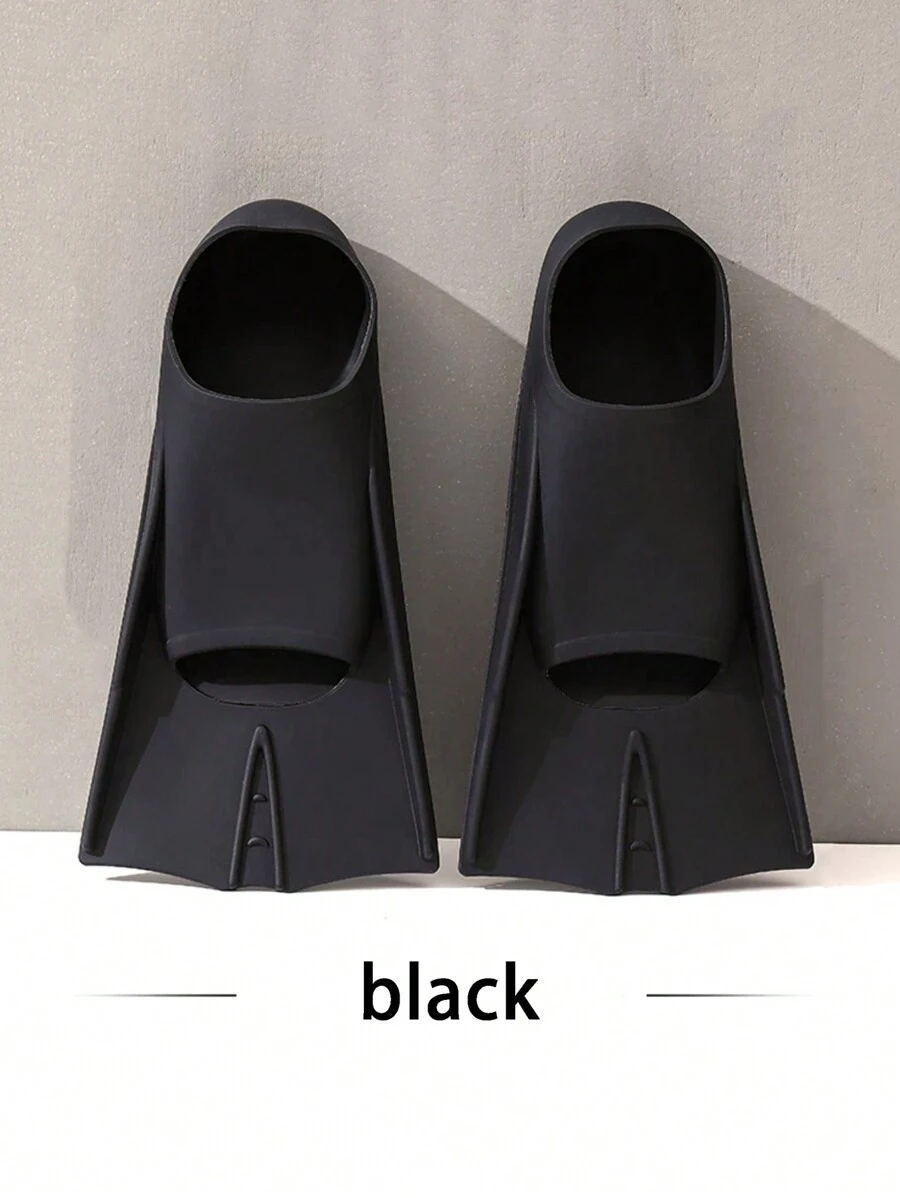 潜水脚蹼 游泳自由泳蛙泳专用训练成人短鸭鞋硅胶潜水浮潜装备，为您带来愉悦的游泳体验，沙滩必备，沙滩配件，泳池浮板