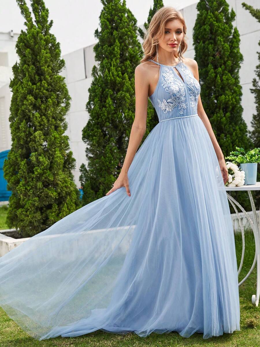 Cold Shoulder Mesh Appliques Wedding Dress - Baby Blue - View 1