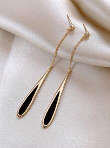1 paire de boucles d'oreilles à franges noirs de style européen et américain, accessoire de fête à la mode et luxueux pour les bijoux élégants des femmes