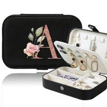 1个首饰盒 女士首饰收纳盒 展示盒 玫瑰金 姓名首字母 A 到 Z 图案 旅行大容量首饰盒 奢华 PU 皮革首饰盒 多隔层分类盒 多功能翻盖防水收纳盒 珠宝商礼物 女士首饰收纳盒 妈妈化妆包 化妆包 化妆品收纳盒 化妆品整理盒 化妆品收纳盒 - 黑色 - 查看 23