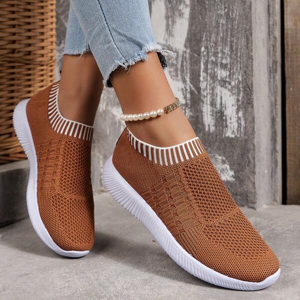 Women's Fashionable Athletic Style Knit Sneakers With Striped Pattern For Outdoor Activities All Year Round