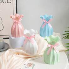 1pc Plastic Flower Vase, Shock-Resistant Vase, Creative And Simple Home Decoration (Random Color Bowknot), Suitable For Desktop Floral Arrangement,Home Decor,Flower Vase,Centerpiece,Table Decor Gifts Birthday Graduation