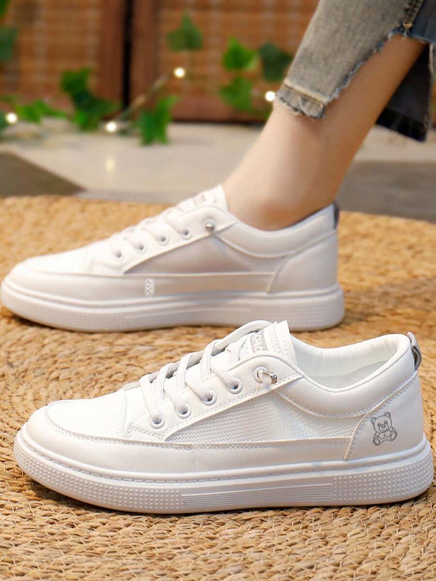 2024年韓版時尚透氣網面薄底女鞋，春秋新品，學生潮流萬能運動休閒鞋 - 白灰 - 查看 1