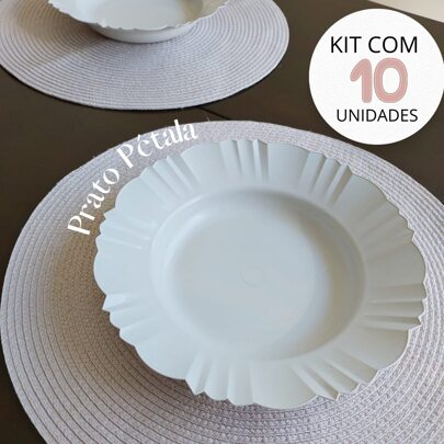 Kit com 10 Pratos Pétala de Plástico Fundo para Churrasco Aniversário Festas Bege, Vermelho ou Preto