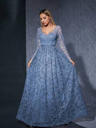 (免摆花朵)V领长袖刺绣蕾丝性感透视天鹅绒束带连衣裙优雅伴娘服