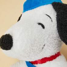 Miniso 史努比多彩生活系列经典人物毛绒公仔配向日葵 12 英寸，优质毛绒拥抱舒适睡眠玩具，可爱沙发和床装饰 - 白色 - 查看 6