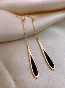 1 paire de boucles d'oreilles à franges noirs de style européen et américain, accessoire de fête à la mode et luxueux pour les bijoux élégants des femmes