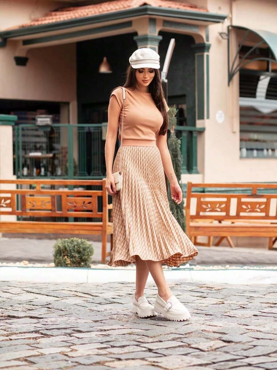 Women Skirts - 駝色 - 查看 1