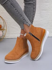 Fashionable Solid Color Wedge Heel Women's Ankle Boots - Yellow - View 2
