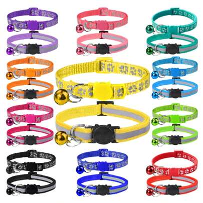 2pcs Polyester Pet Collars, One Paw Print Patterned And One Reflective Striped, Suitable For Small & Medium-Sized Cats And Dogs, Suitable For Indoor & Outdoor Use