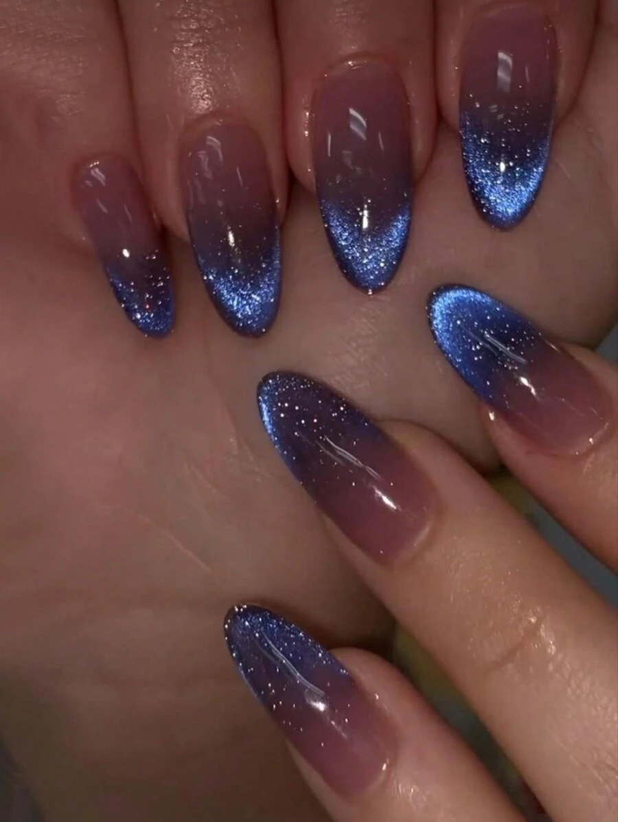 24入組中長款杏仁式貼片美甲，粉紅底色，閃亮的紫藍貓眼漸層，經典優雅風格，適合女孩和女性的經典禮物 - 紫色 - 查看 1