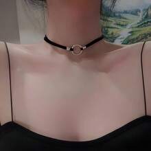 1pc Black Choker Necklaces For Women, Adjustable Layered Velvet Leather Lace Choker Collar Necklace, Goth Jewelry Gifts - Black - View 3
