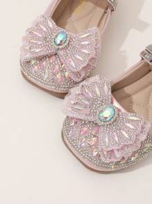 2024 Nouvelles chaussures plates à cristal de princesse pour filles, fond souple décontracté pour enfants, de fête/robe, printemps automne