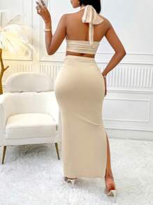 abyoxi Deep V-Neck Backless Tie Crop Top And Pleated Side Slit Maxi Skirt, Fashionable 2-Piece Set - Apricot - View 3