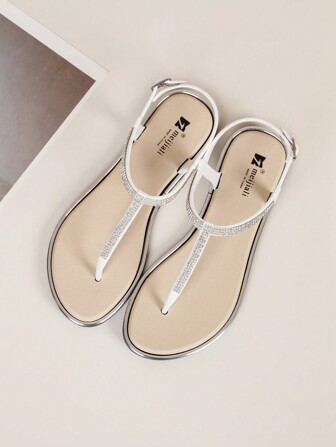 Platta sandaler för kvinnor med strass, öppen tå, trendig och mångsidig, romersk stil, lämplig för klänning och strandkläder på sommaren