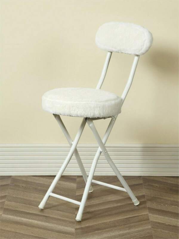 Meubles Cosy Zestaw 4 składanych krzeseł. Składane stołki. Okrągła, futrzana poduszka z oparciem