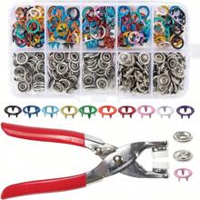 50 件彩色金属 5 爪按扣套件，0.37 英寸空心金属爪夹带钳子，1 个固定工具和储物盒，颜色随机，适用于 DIY 服装纺织缝纫工艺品（颜色随机）