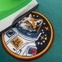 Cat Space Explorer Patch, Cool Space Cat Embroidered Patch - Iron-On/Sew-On Decorative DIY Accessory, Can Be Sewn Or Ironed On Clothes, Shoes, Hats, Bags, Or Used For Clothing Repair And Embellishment Summer, School