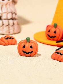 10/20/30 szt. Dynie do ozdabiania miniatur z żywicy Miniobiekty Halloweenowe miniatury Plastikowe DIY Mini dynie Grymas Dynia Sztuczne koraliki z dyni do dekoracji stołu na imprezę Halloween