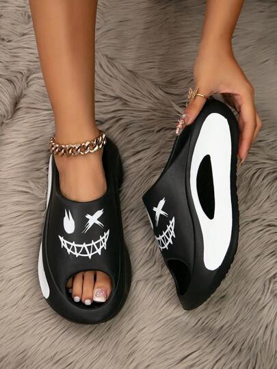 Men And Women Personalized Print Pattern Indoor Outdoor Beach Water Shoes Made Of Lightweight & Breathable Eva Material For Casual & Daily Wear