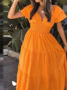 Abito estivo plissettato con volant e scollo a V profondo - Arancione - Visualizzare 2