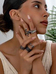 Conjunto de 5 anillos ajustables Cyber Gótico con diseño de murciélago, cráneo, serpiente para mujeres, ideal para disfraz de Halloween y estilo personalizado - Negro - Ver 3