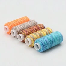10 Stücke mehrfarbige verlaufende Nähgarne auf Spulen für Quilten, Stickerei und Garmentzubehör